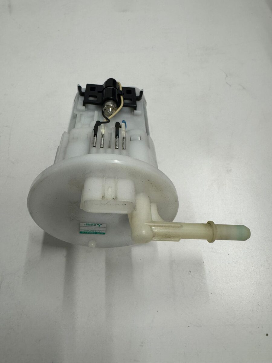 2CR-13907-01 OEM Fuelpump YZF-R1 2015-2025 (Used at 24 Hours Race) second Hand