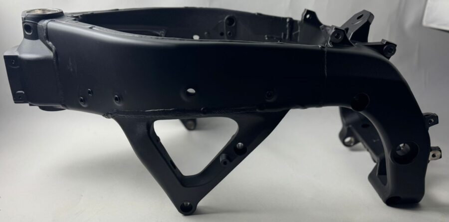 BN6-21110-00-00  Frame R6 RJ27 2017-2025