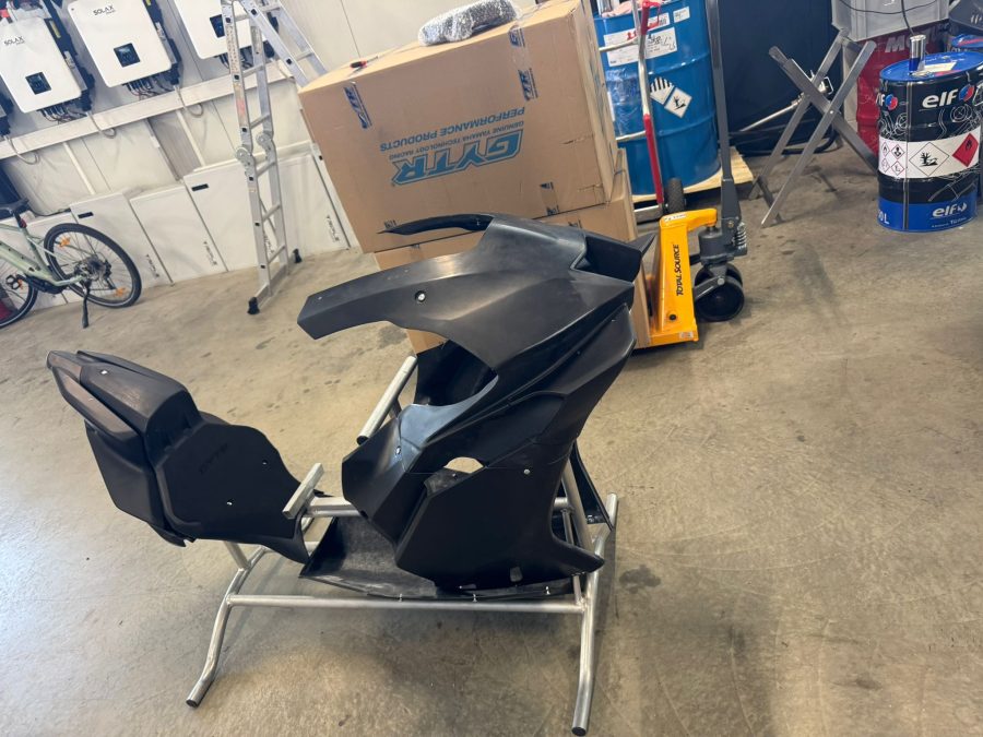 YAMAHA YZF-R9 2025 GYTR Fiberglass Fairing KIT - Image 3